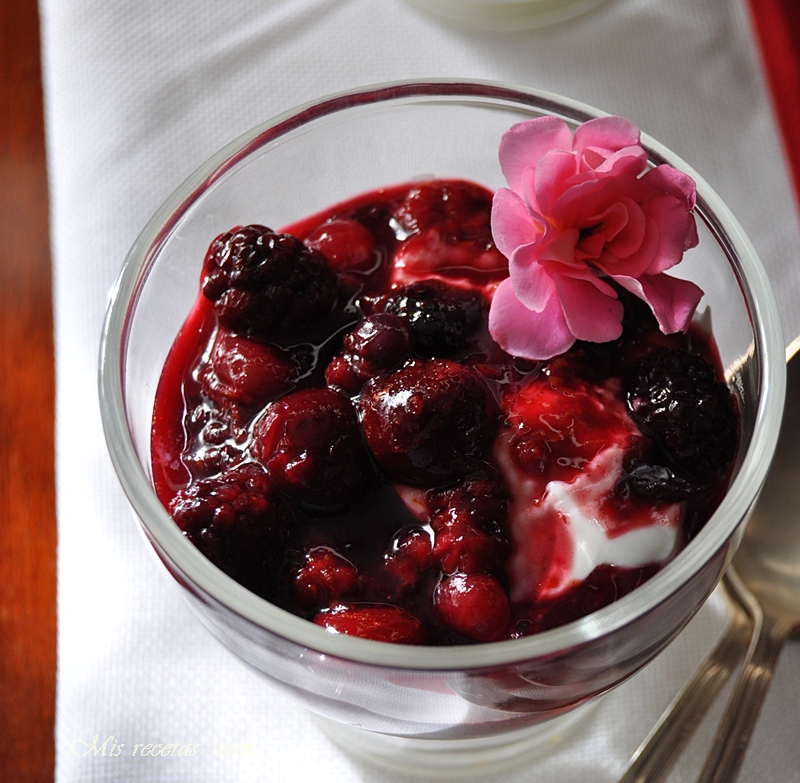 Compote of red fruits with yogurt